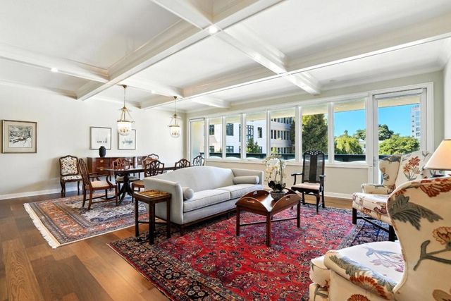 10 CRYSTAL SPRINGS Road 1310, San Mateo, CA 94402