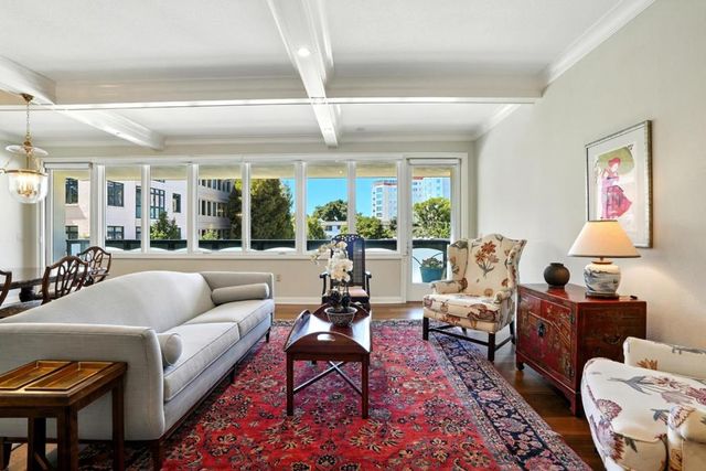 10 CRYSTAL SPRINGS Road 1310, San Mateo, CA 94402