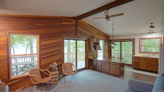 10749 Kings Lane, Berrien Springs, MI 49103