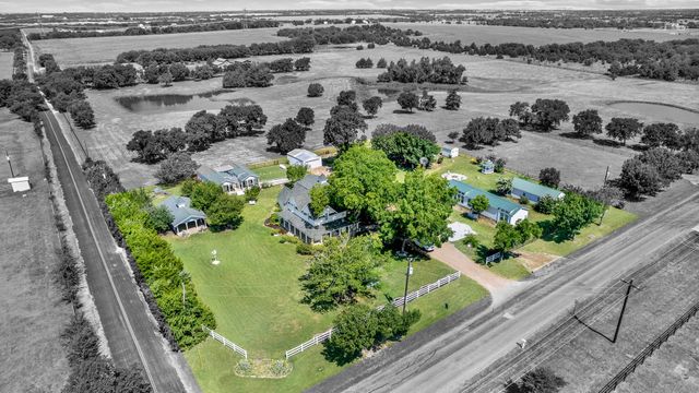 1425 Lone Star Road, Celina, TX 75009