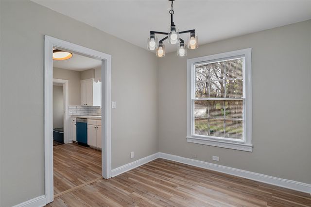 653 College Street, Shreveport, LA 71104