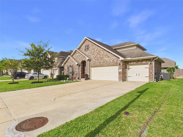 401 W Bend Drive, League City, TX 77573