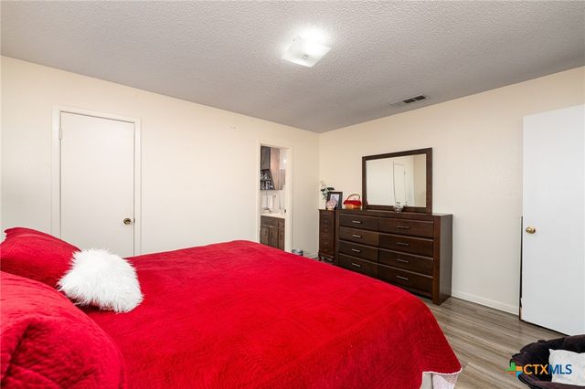 3209 Timber Oak Drive, Killeen, TX 76542