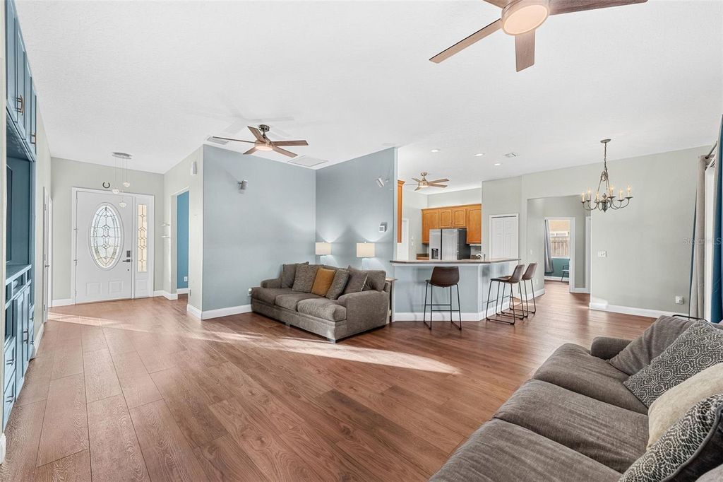 Image 5 of property listing at 1305 PEMBERTON TRAIL, Malabar, FL 32950