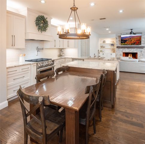 14709 Holly Leaf Drive, Frisco, TX 75035