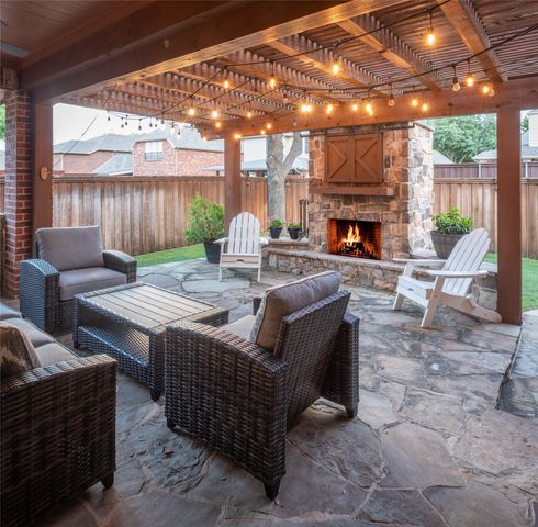 14709 Holly Leaf Drive, Frisco, TX 75035