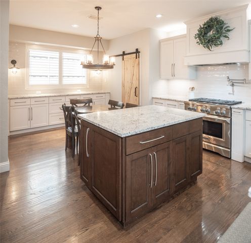 14709 Holly Leaf Drive, Frisco, TX 75035