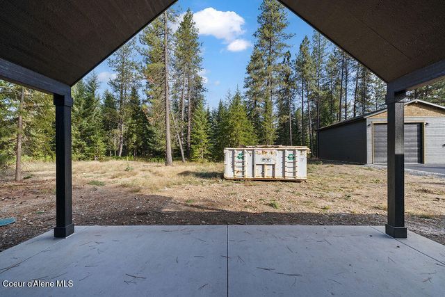 2663 W Seasons Rd, Athol, ID 83801