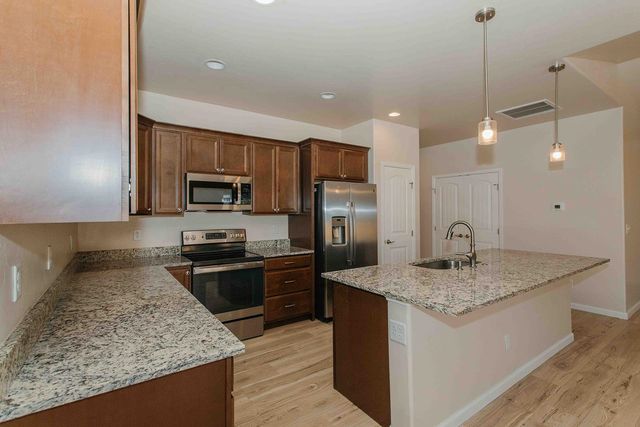 1421 Owl Creek Avenue, Montrose, CO 81401