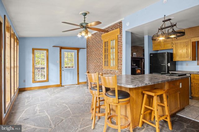 2065 GOLDENVILLE RD, Gettysburg, PA 17325