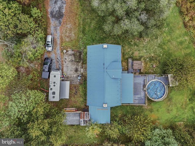 2065 GOLDENVILLE RD, Gettysburg, PA 17325