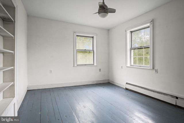 2065 GOLDENVILLE RD, Gettysburg, PA 17325