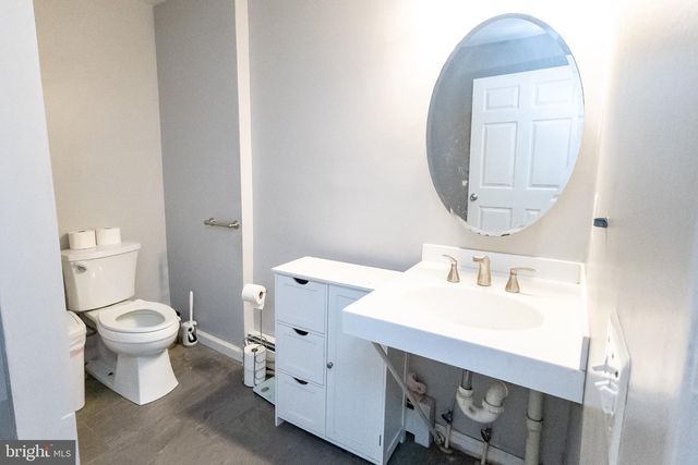 34 DOGWOOD DR, Baltimore, MD 21220