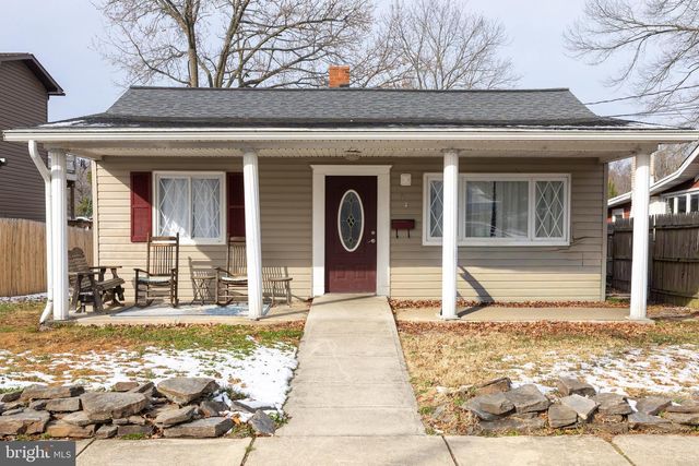 34 DOGWOOD DR, Baltimore, MD 21220