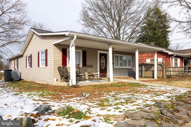 34 DOGWOOD DR, Baltimore, MD 21220