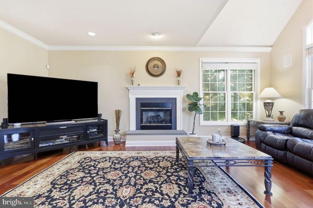 303 LANGFORD RD, Broomall, PA 19008