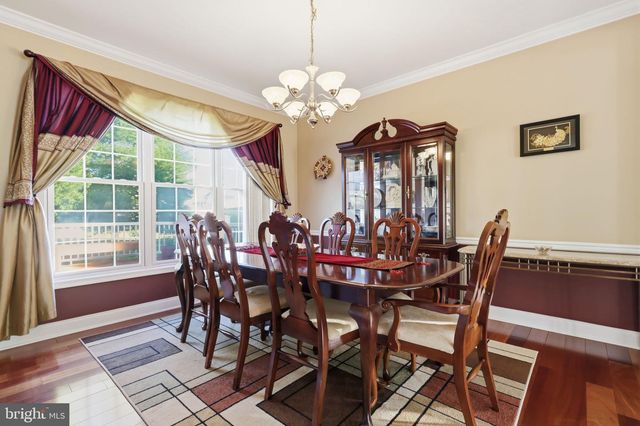 303 LANGFORD RD, Broomall, PA 19008