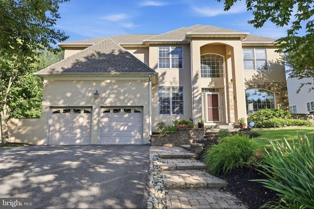 303 LANGFORD RD, Broomall, PA 19008
