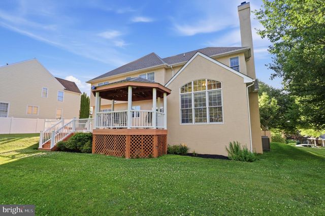 303 LANGFORD RD, Broomall, PA 19008