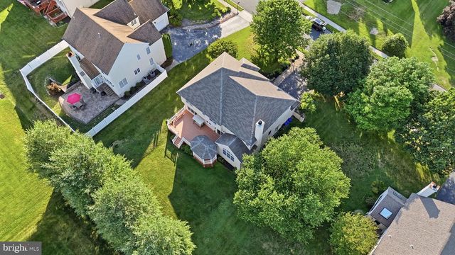 303 LANGFORD RD, Broomall, PA 19008