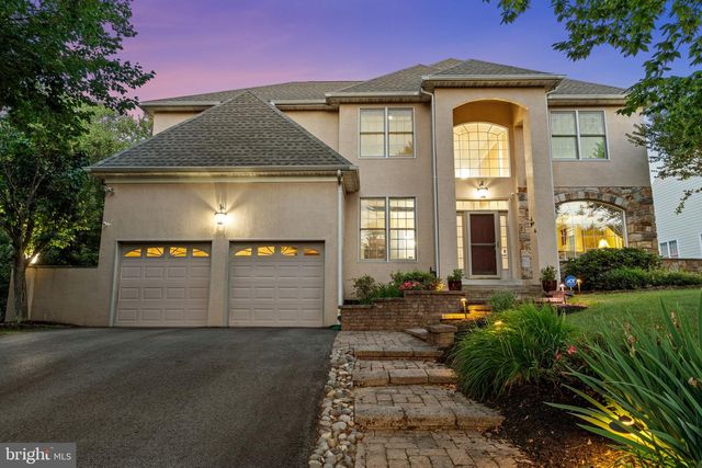 303 LANGFORD RD, Broomall, PA 19008