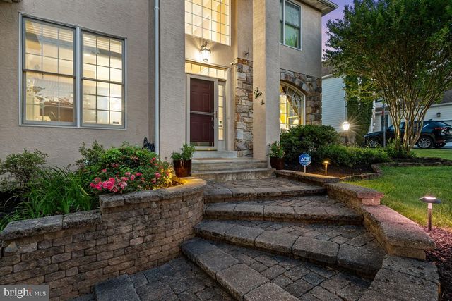 303 LANGFORD RD, Broomall, PA 19008