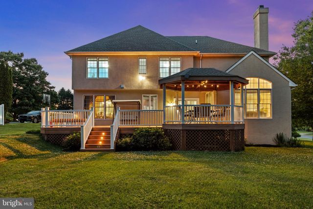303 LANGFORD RD, Broomall, PA 19008