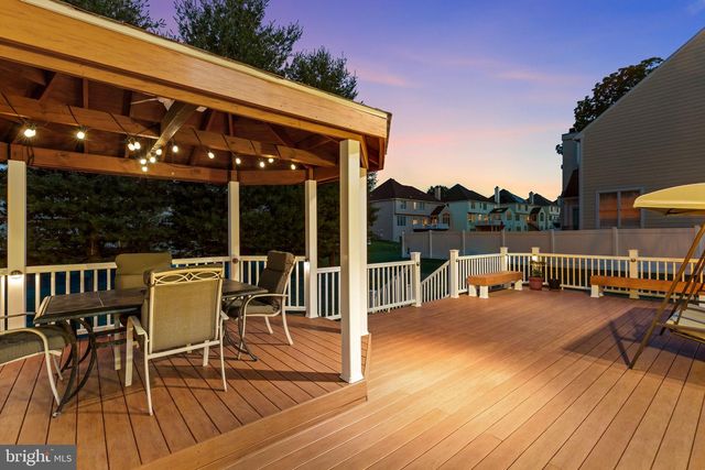 303 LANGFORD RD, Broomall, PA 19008