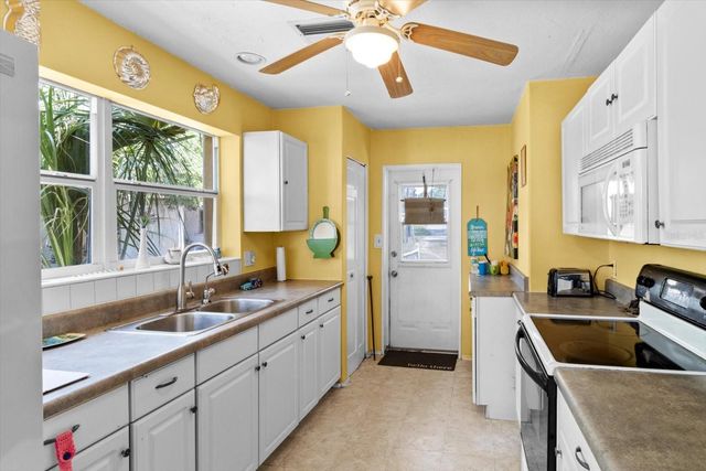 1226 S TELEPHONE POINT ROAD, Inverness, FL 34450