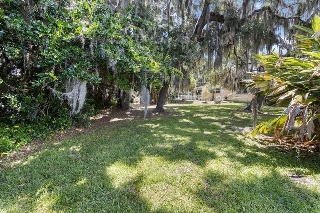 1226 S TELEPHONE POINT ROAD, Inverness, FL 34450
