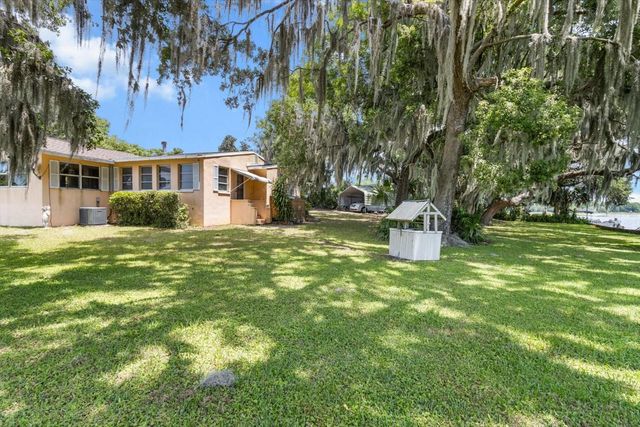 1226 S TELEPHONE POINT ROAD, Inverness, FL 34450