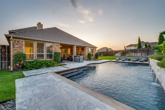 300 Pimlico Drive, Hickory Creek, TX 75065