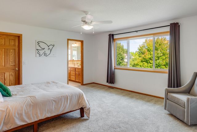 5614 103rd Avenue N, Brooklyn Park, MN 55443