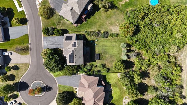 5614 103rd Avenue N, Brooklyn Park, MN 55443