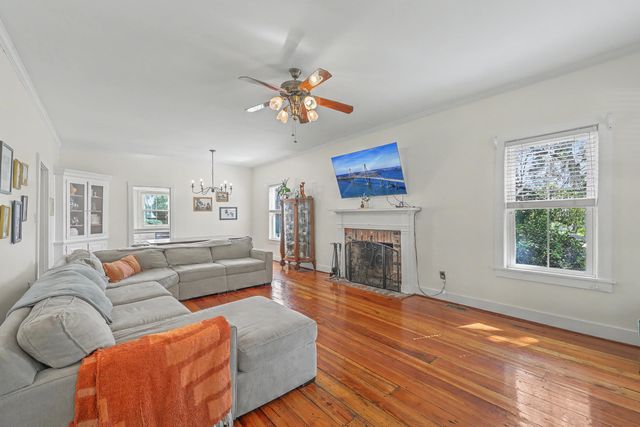 1034 Orangeburg Road, Summerville, SC 29483