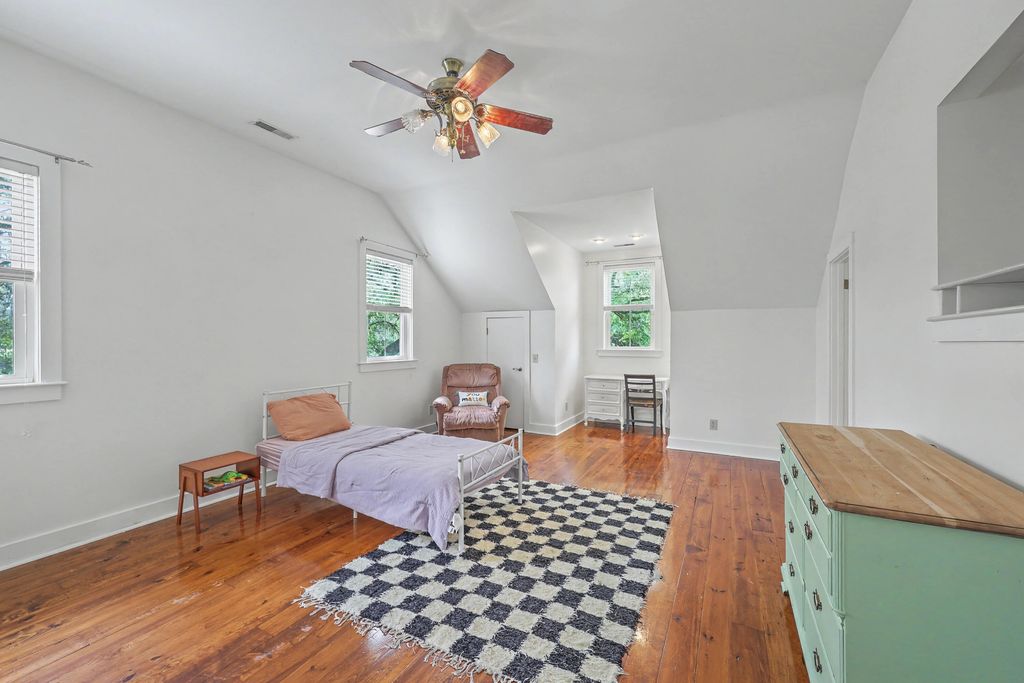 Image 29 of property listing at 1034 Orangeburg Road, Summerville, SC 29483