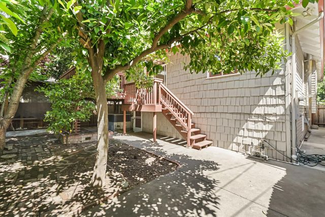 2106 E St, Sacramento, CA 95816