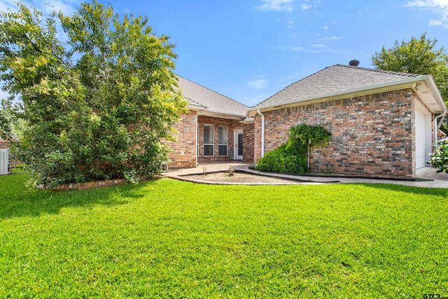 565 Bunker Dr, Tyler, TX 75703