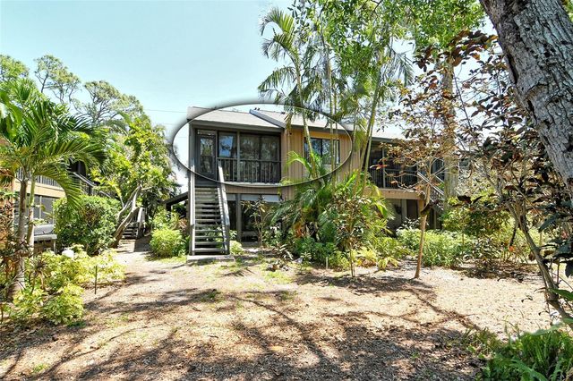 1720 GLENHOUSE DRIVE GL430, Sarasota, FL 34231