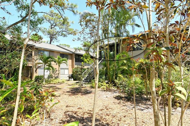 1720 GLENHOUSE DRIVE GL430, Sarasota, FL 34231