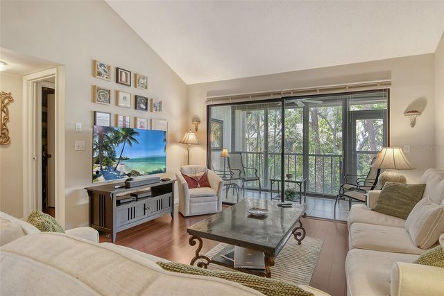 1720 GLENHOUSE DRIVE GL430, Sarasota, FL 34231