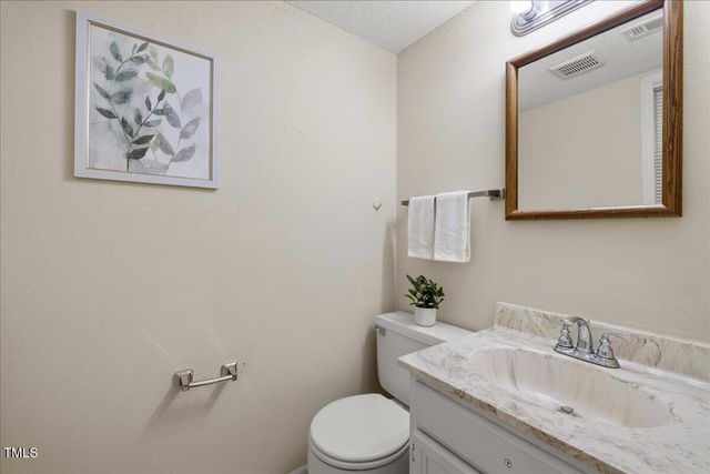 1005 Surrey Court, Cary, NC 27511