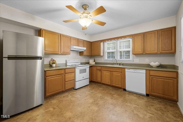 1005 Surrey Court, Cary, NC 27511