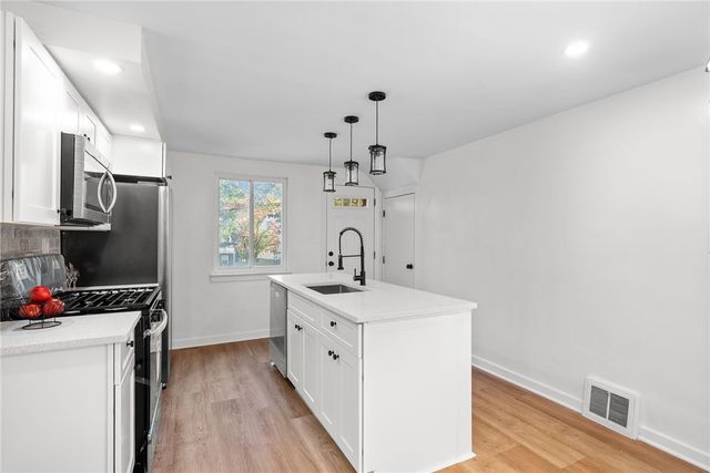 2905 Blackridge Ave, Penn Hills, PA 15235