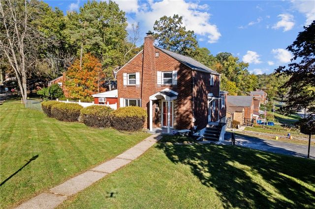 2905 Blackridge Ave, Penn Hills, PA 15235