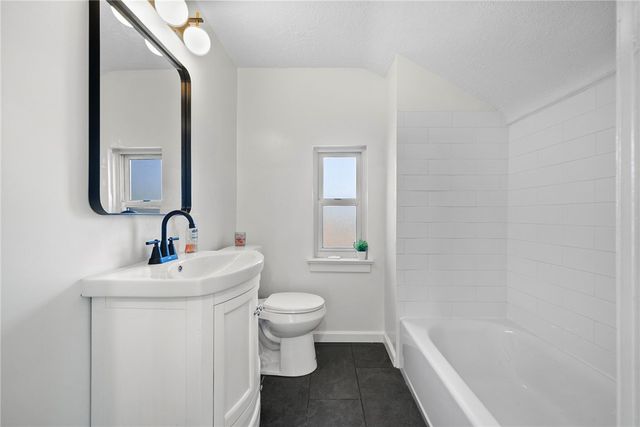 2905 Blackridge Ave, Penn Hills, PA 15235
