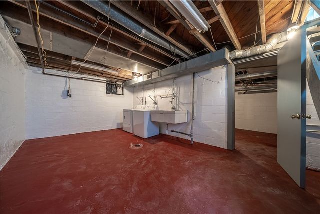 2905 Blackridge Ave, Penn Hills, PA 15235