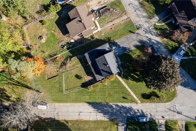 2905 Blackridge Ave, Penn Hills, PA 15235