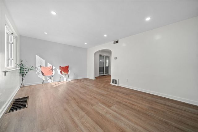 2905 Blackridge Ave, Penn Hills, PA 15235