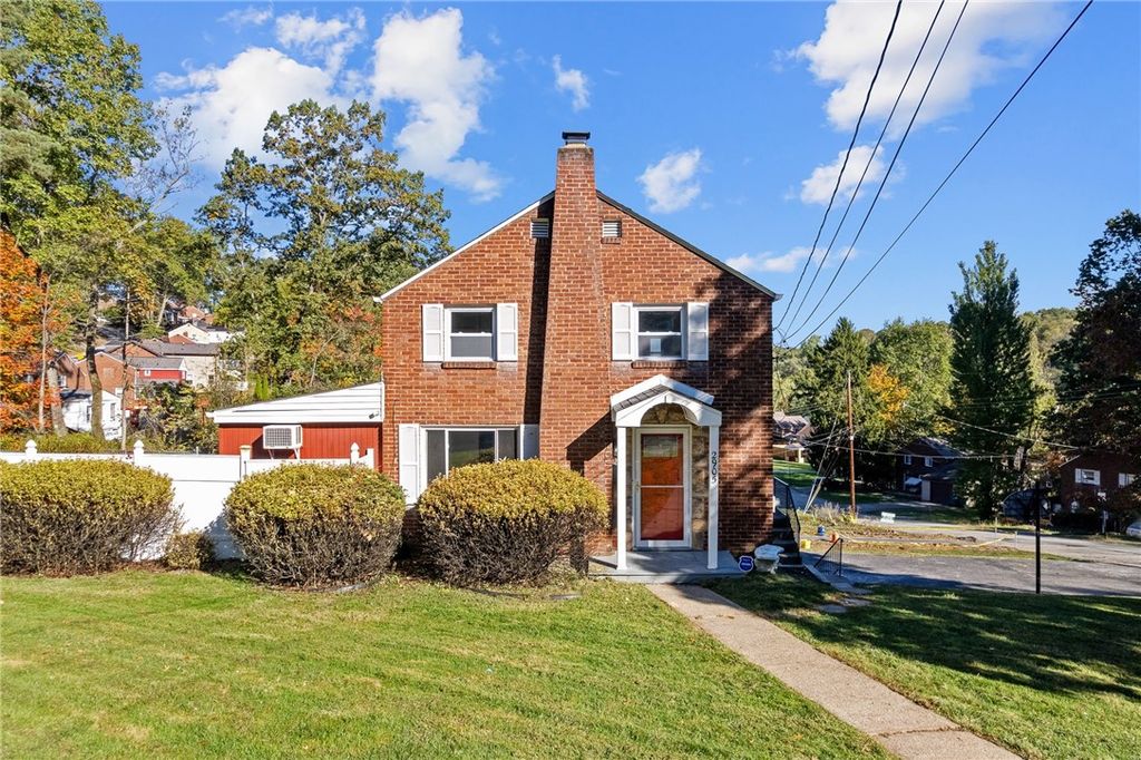 2905 Blackridge Ave, Penn Hills, PA 15235